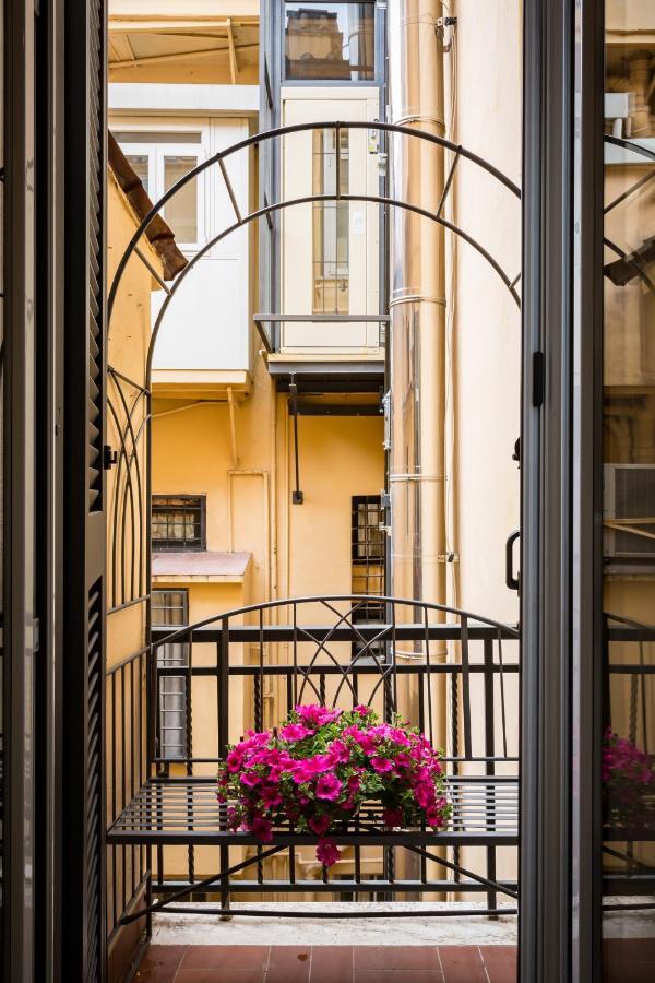 Sara Apartment - Campo De Fiori 35 โรม ภายนอก รูปภาพ